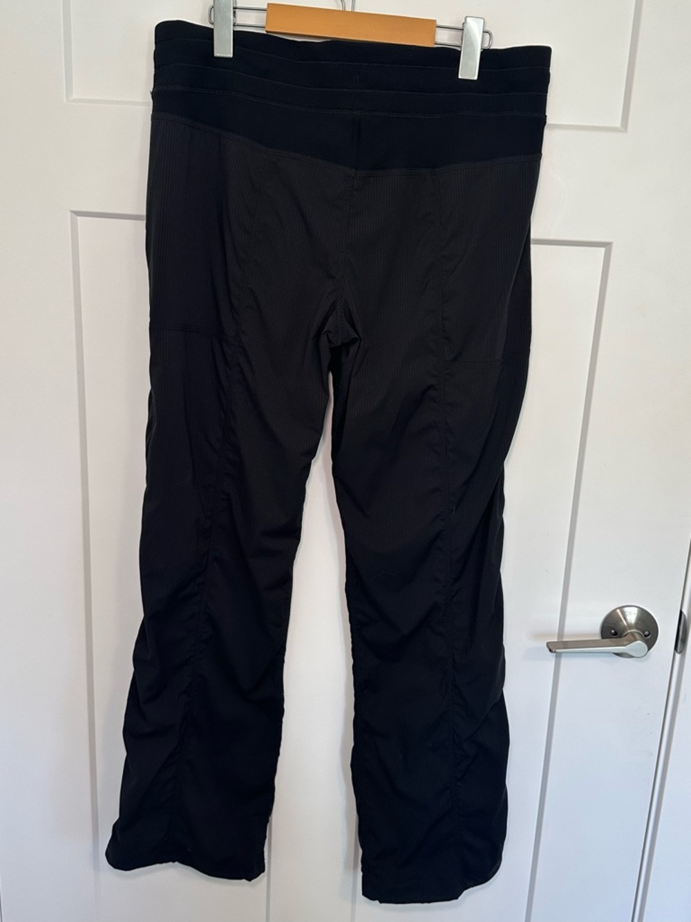 lululemon athletica dance studio mid rise pant regular length - Picture 3 of 7